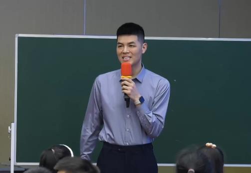匡元，《趣味故事会》，三年级下册口语交际，第四单位