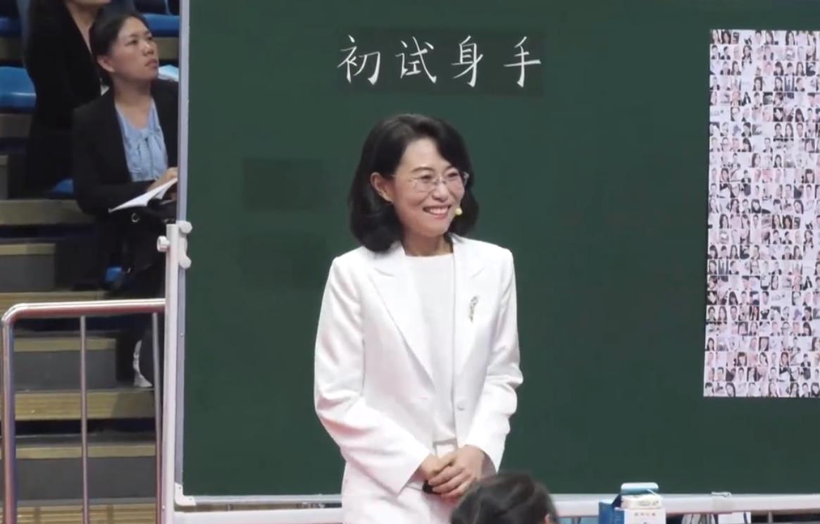 吕毅，《习作单元：形形色色的人》，五年级下册，第五单元