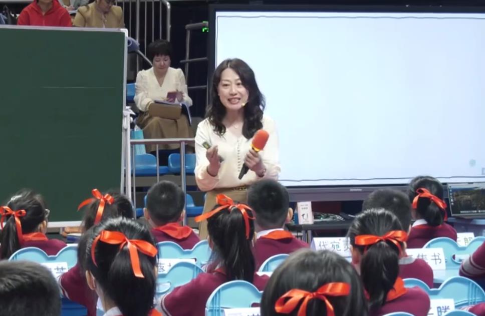张颖慧，《习作单元：介绍一种事物》，五年级上册，第五单元