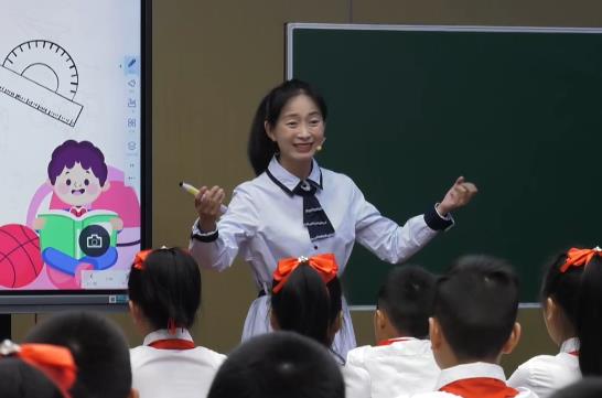 徐园园，《我学会了——》，四年级下册习作，第六单位