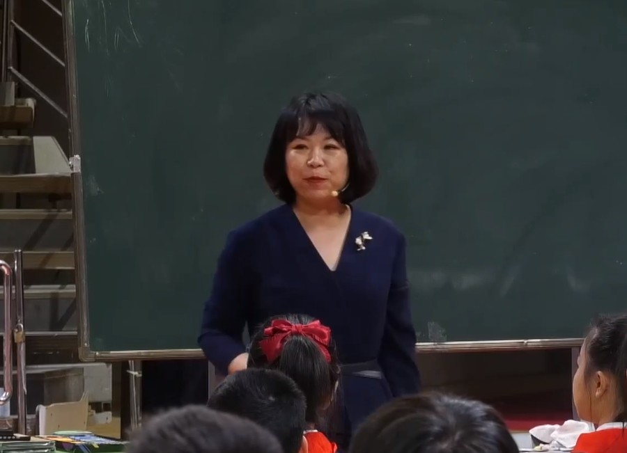 朱丽霞，《口语交际：意见不同怎么办》，六年级上册，第六单元