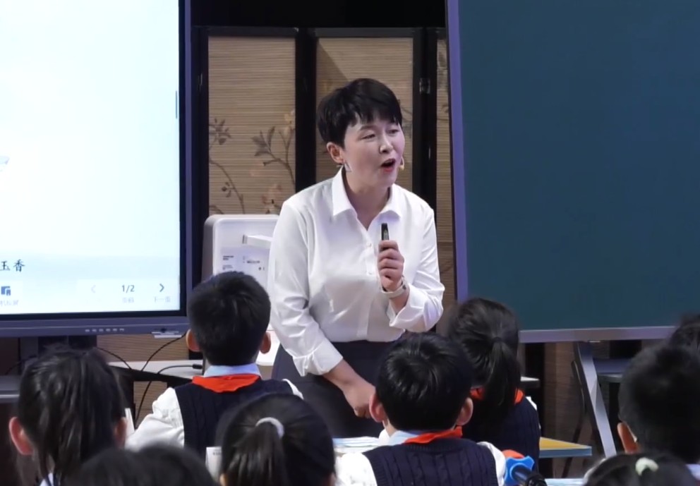 李玉香，《习作：看图画，写一写》，三年级下册，第二单元