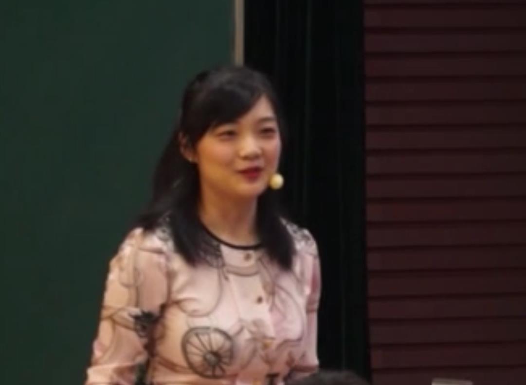 袁丽	《分数的初步认识》	三年级 	上册